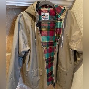 Misty Harbor Plaid 💯cotton lined raincoat jacket hooded outdoorsy campcore L